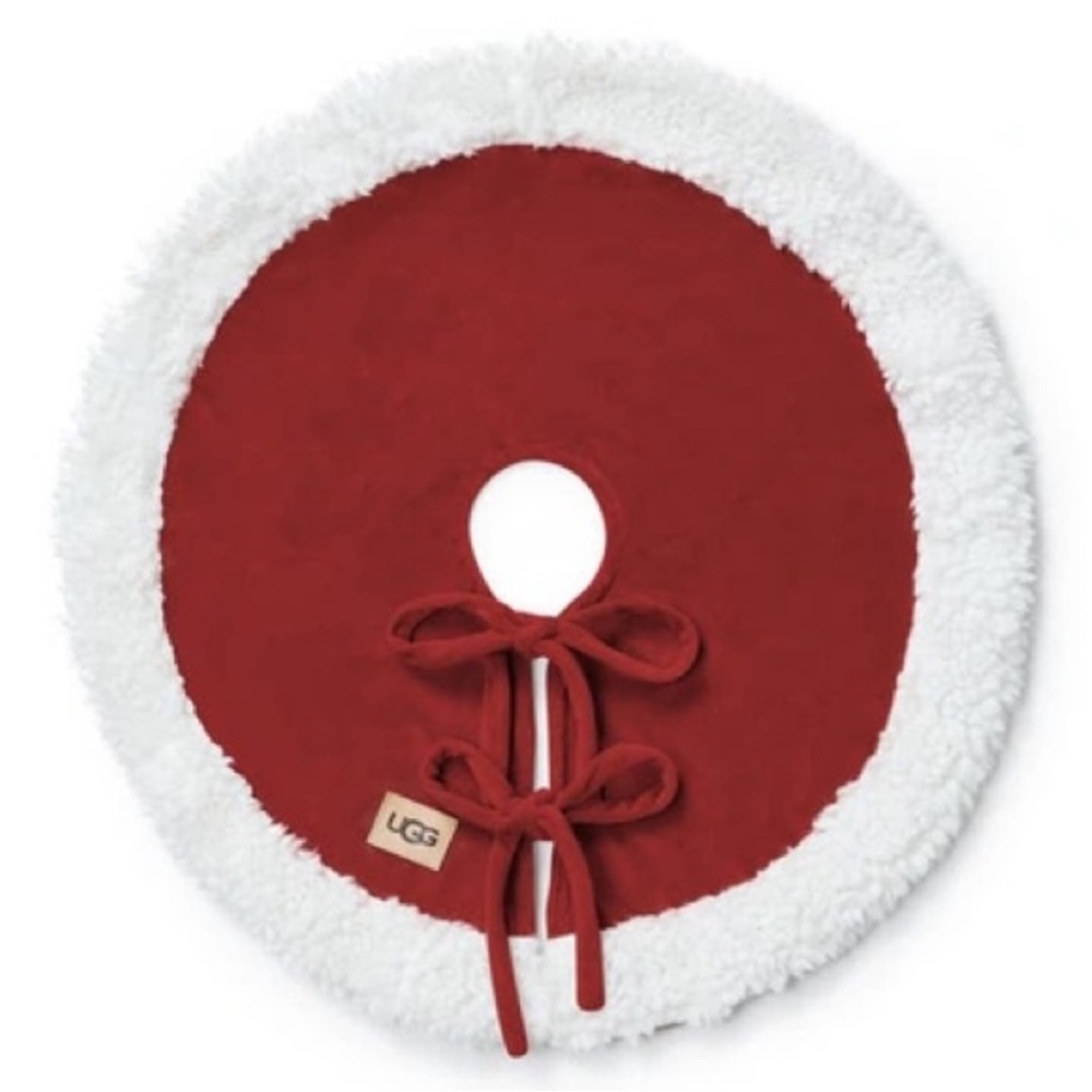 Ugg NWT bliss mini tree skirt